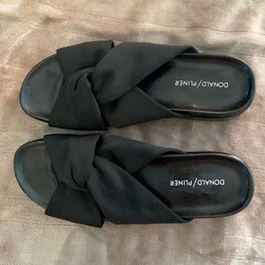 Donald J Pliner Black Platform Sandals Size 9